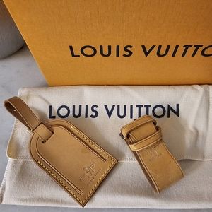 Louis Vuitton Vachetta Luggage Tag w/Poignet